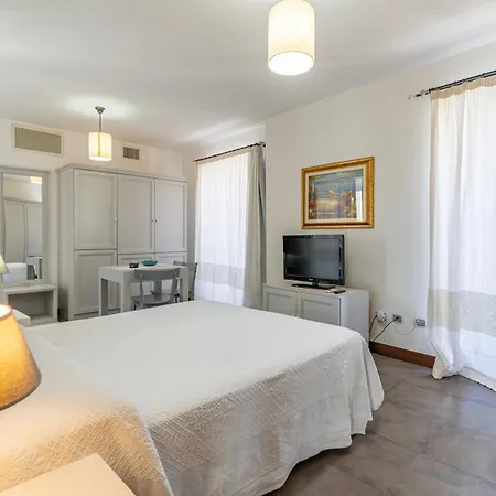 Hotel Residenziale La Corte Tortoli
