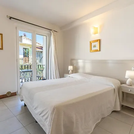 Residenziale La Corte Hotel 3*