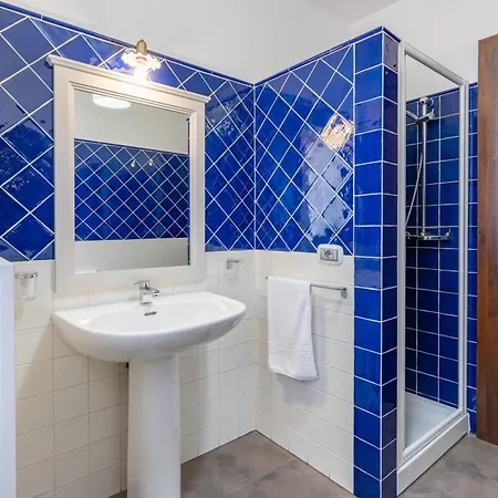 Hotel Residenziale La Corte Tortoli