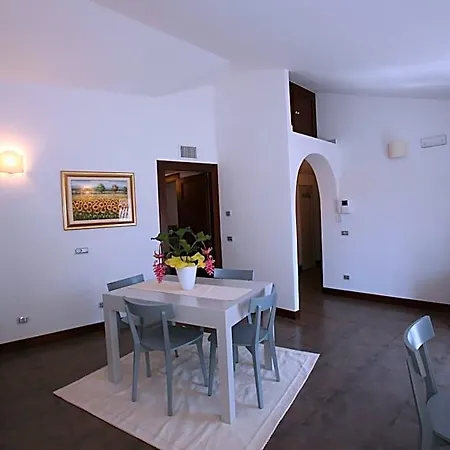 Residenziale La Corte Hotel 3*
